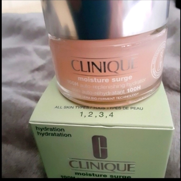 Clinique Other - NWB Clinique moisture surge, w/box 1 oz/30ml Never used jar never opened